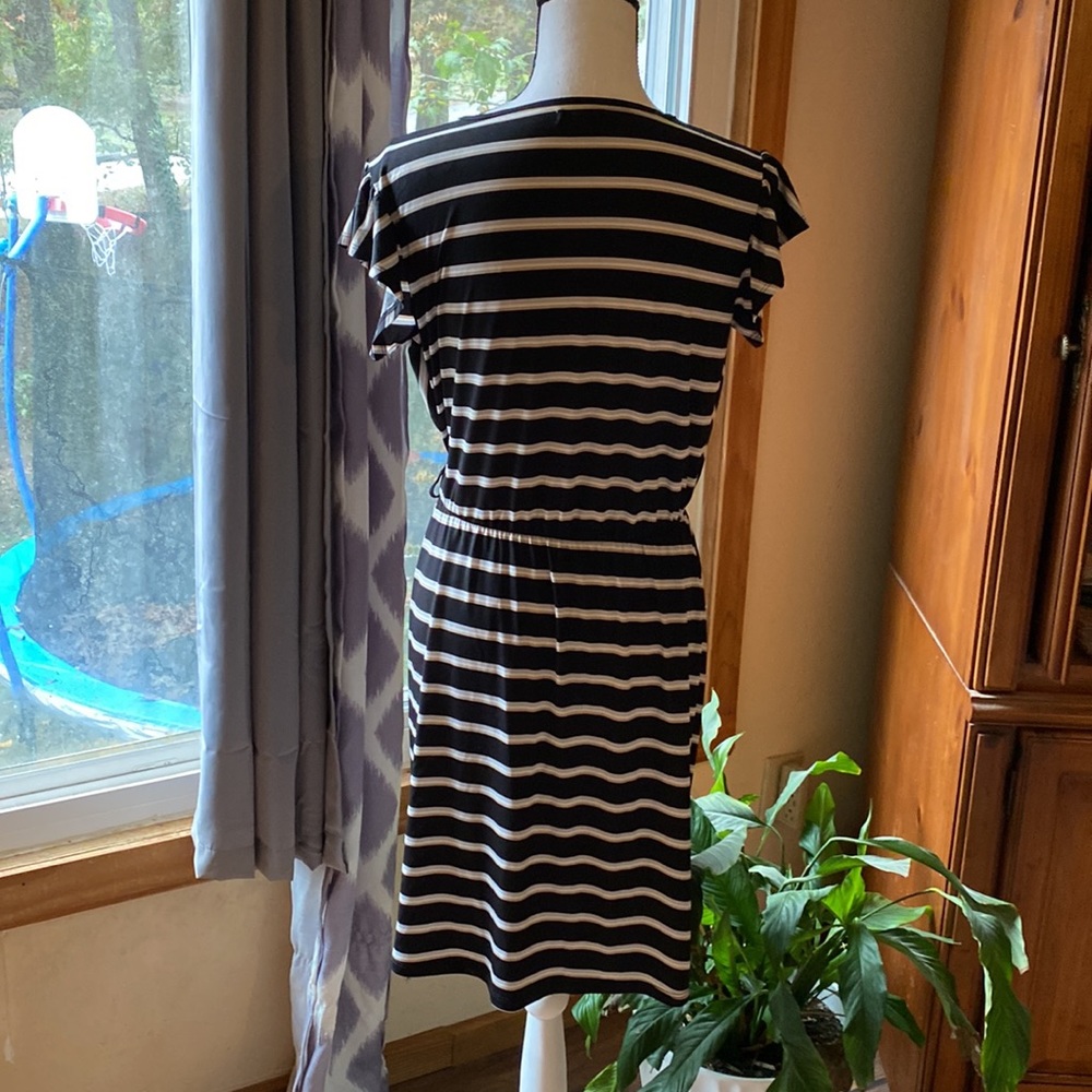 Maurices striped faux wrap dress - Picture 2 of 11